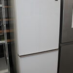 SHARP 冷蔵庫 SJ-GD14E
