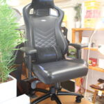 noblechairs EOIC ゲーミングチェア