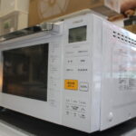 山善 電子レンジ YRJ-181V-W 20年製