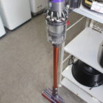 Dyson ダイソン SV12 コードレスクリーナー
