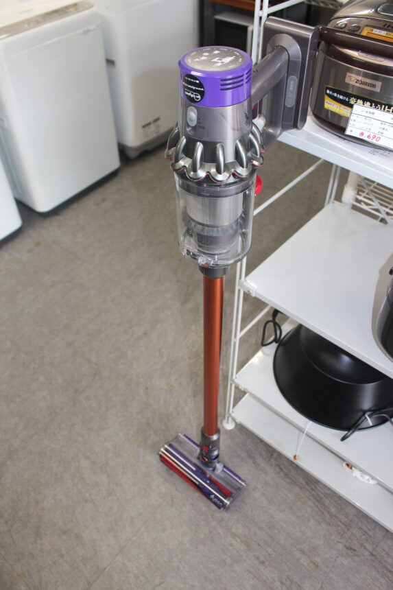 Dyson ダイソン SV12 コードレスクリーナー